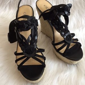 Guess high heels shoes